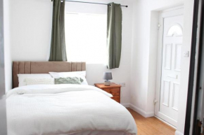 Self-contained guest suite